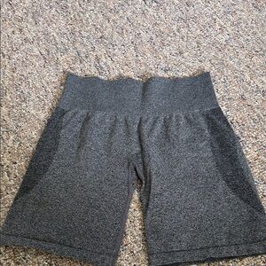 NVGTN High-Waist Heather Gray Bike Shorts